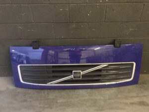 Volvo FL6 Complete Front Grill Including Badges